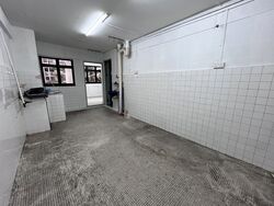 Blk 130 Yio Chu Kang Ville (Ang Mo Kio), HDB 3 Rooms #568325171